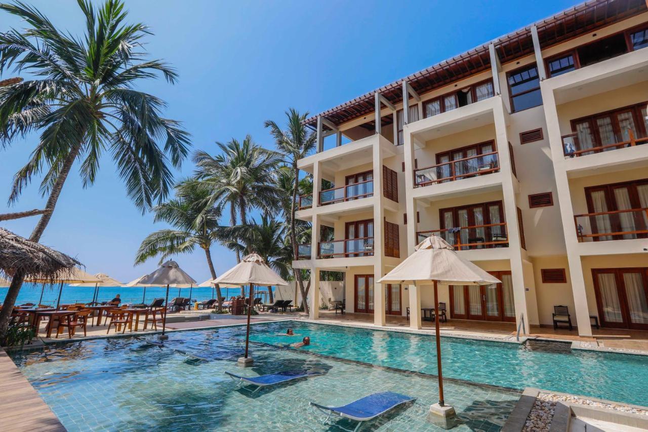 Sapphire Seas Beachfront Hotel Hikkaduwa Exterior foto
